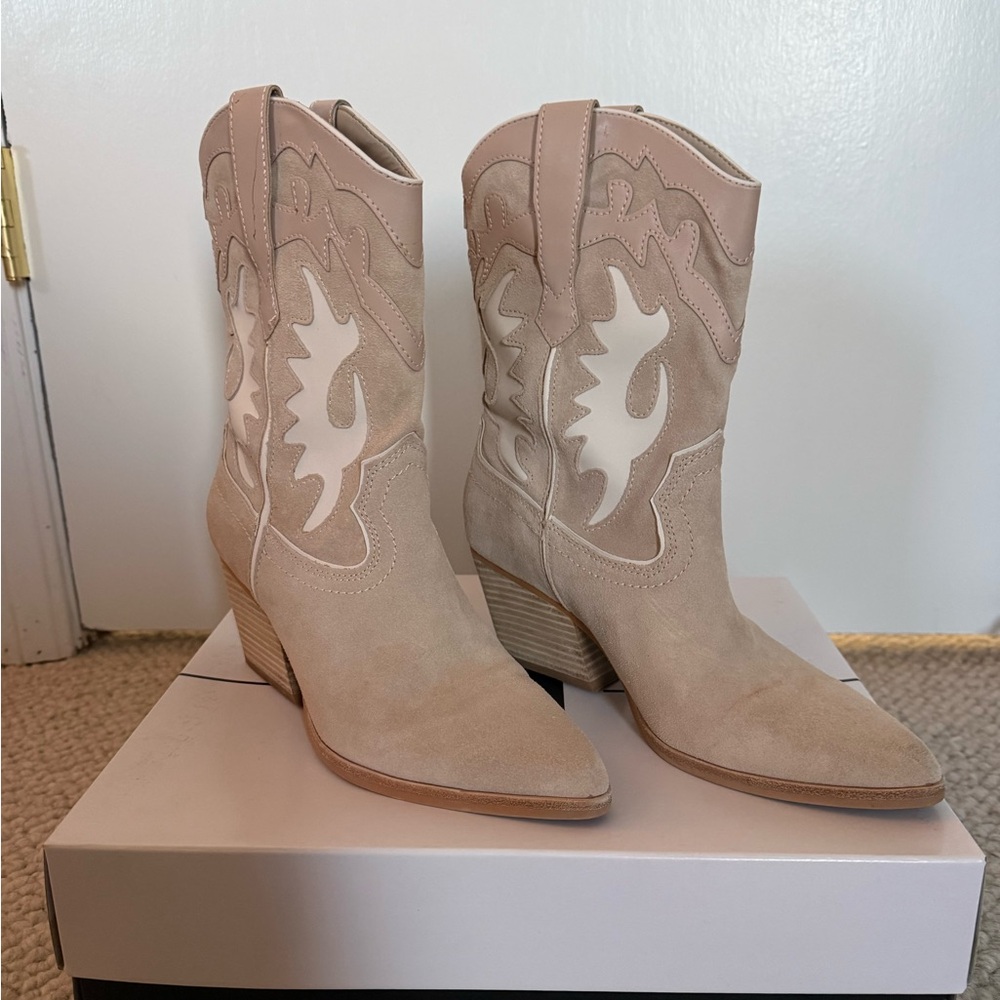 Dolce Vita Beige and White Heeled Boots
